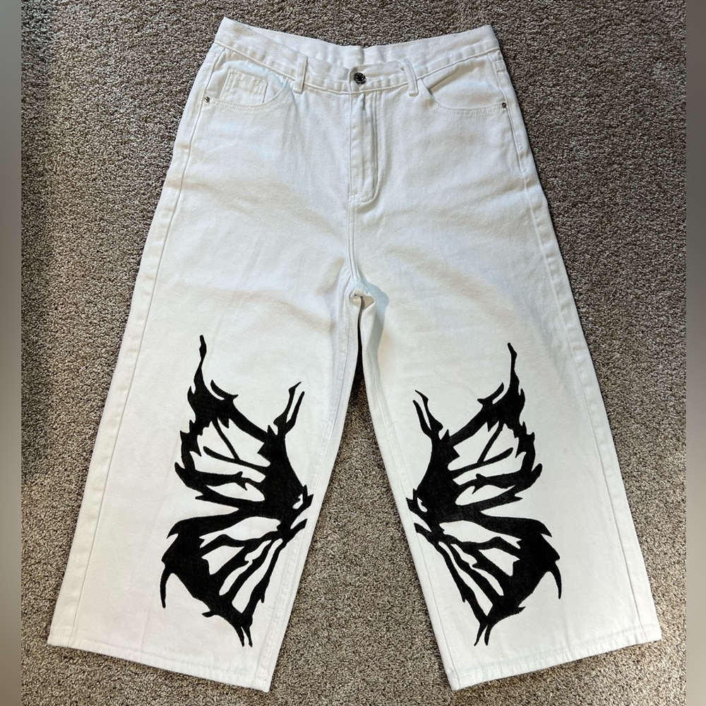 White Cropped Jeans with Butterfly Design